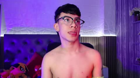 Aaron online show from 21, 12, 2024