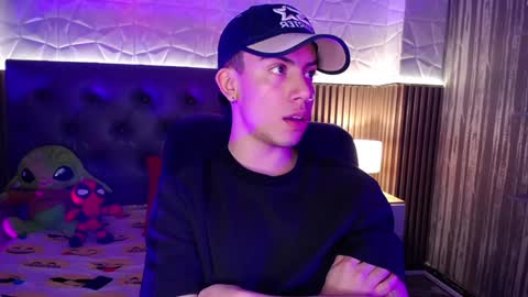 Aaron online show from 23, 12, 2024