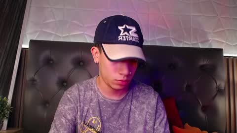 Aaron online show from 27, 12, 2024