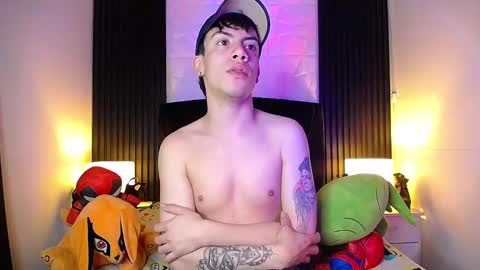 Aaron online show from 4, 1, 2025