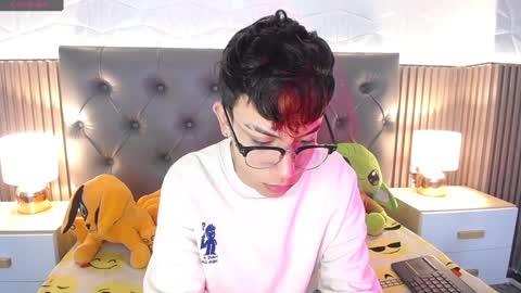 Aaron online show from 7, 1, 2025