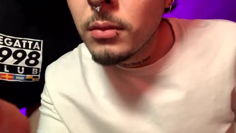 Aaron online show from 4, 3, 2025