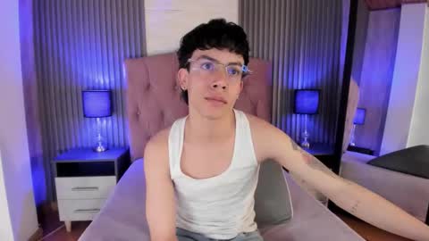 Aaron online show from 13, 10, 2025