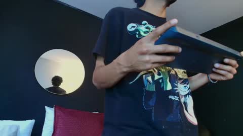 Aaron and Jassell online show from 8, 10, 2025