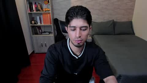 Aaron online show from 4, 1, 2025