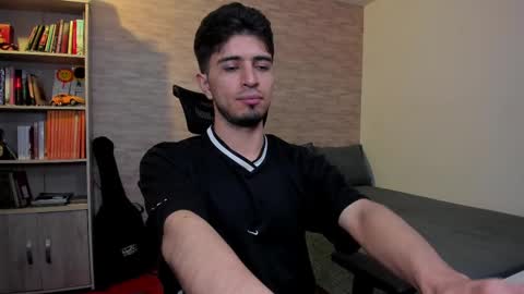 Aaron online show from 6, 3, 2025