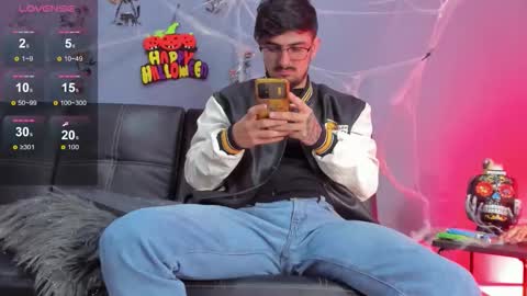 aaronfuentes7 online show from 25, 10, 2025
