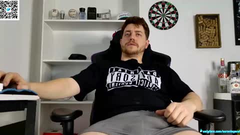 Aaron  online show from 12, 6, 2026