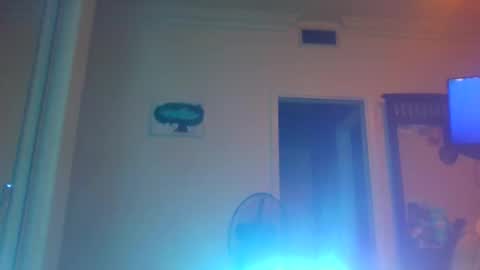 Snapshot of aaronprezent chatting on 15, 10, 2025 aaronprezent online show from 15, 10, 2025