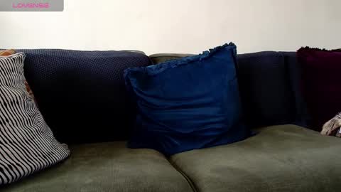 Scrufffypup online show from 19, 2, 2025