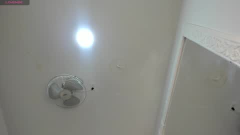 abbey_walker online show from 7, 2, 2026