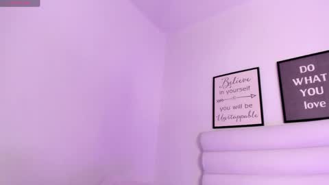 abbey_walker online show from 28, 4, 2026
