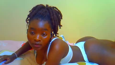 Snapshot of abbiehh chatting on 18, 4, 2026 abbiehh online show from 18, 4, 2026