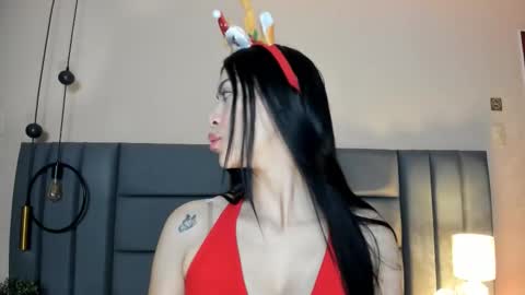 Abbie Joness online show from 20, 12, 2025