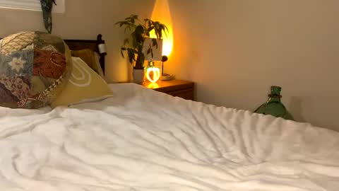 Abbie online show from 8, 2, 2025