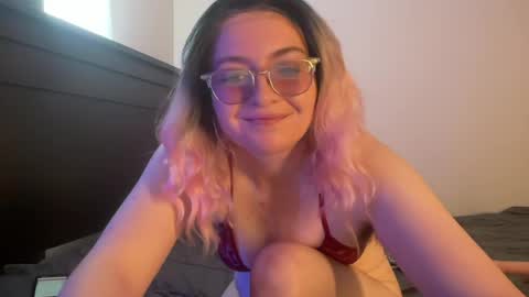Abbi Willow online show from 2, 5, 2026