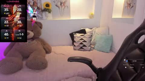 Abby  online show from 14, 11, 2025