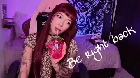  Abby Lizzy  online show from 16, 9, 2025