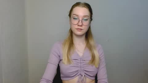 Abby Lovense is active online show from 15, 1, 2026