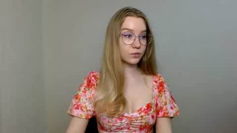 Abby Lovense is active online show from 11, 6, 2026