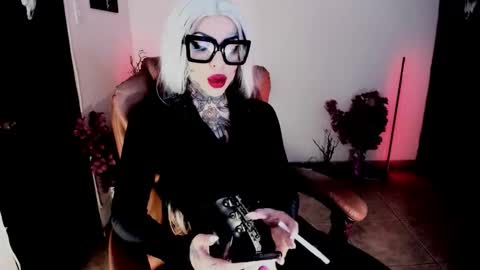 Snapshot of abbypink69 chatting on 22, 10, 2025 Abby online show from 22, 10, 2025