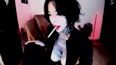 Snapshot of abbypink69 chatting on 5, 11, 2025 Abby online show from 5, 11, 2025