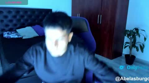 Independence model AbelAsburgo online show from 14, 11, 2025