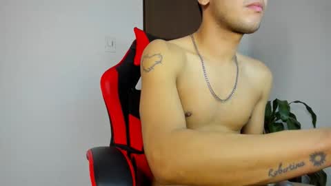 Independence model AbelAsburgo online show from 23, 4, 2026