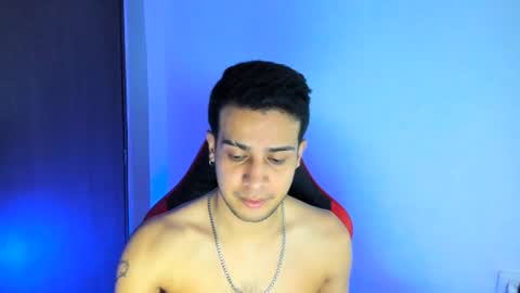 Independence model AbelAsburgo online show from 25, 7, 2026