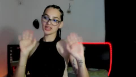 Snapshot of abigail_monroe__ chatting on 17, 11, 2025 abigail_monroe__ online show from 17, 11, 2025