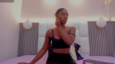 Abigail online show from 25, 9, 2025