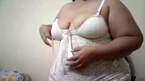 abril__ass online show from 26, 10, 2025