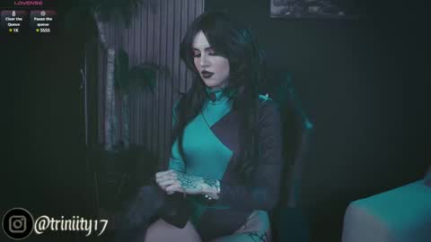 Snapshot of abril__colen chatting on 12, 2, 2025 April online show from 12, 2, 2025