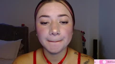 Snapshot of abril_lovee2 chatting on 14, 2, 2025 Abril online show from 14, 2, 2025