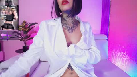 Snapshot of abrilfaccini chatting on 30, 12, 2024 ABRILFACCINI online show from 30, 12, 2024