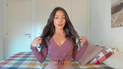 Helena online show from 19, 9, 2025