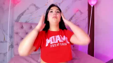 Abril online show from 5, 8, 2026