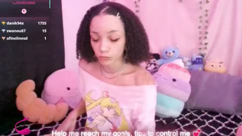 Peach online show from 26, 10, 2025