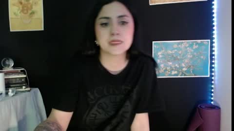 Absenta vert online show from 11, 5, 2026