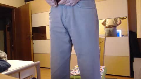 Snapshot of ach471 chatting on 3, 12, 2024 ach471 online show from 3, 12, 2024