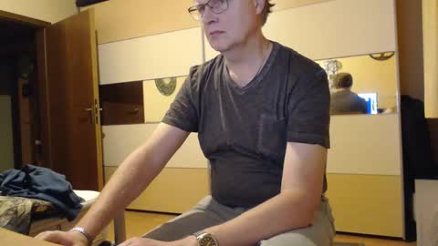 Snapshot of ach471 chatting on 10, 12, 2024 ach471 online show from 10, 12, 2024