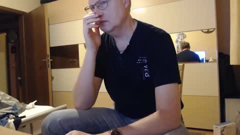 Snapshot of ach471 chatting on 3, 1, 2025 ach471 online show from 3, 1, 2025