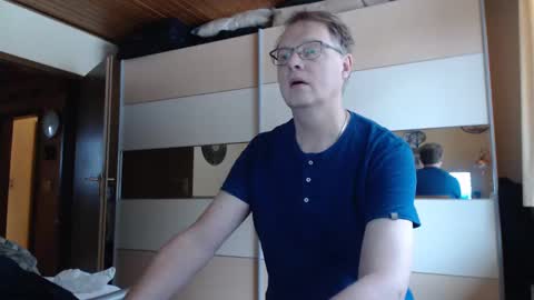 Snapshot of ach471 chatting on 12, 2, 2025 ach471 online show from 12, 2, 2025