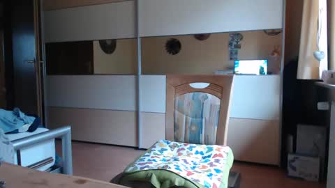 Snapshot of ach471 chatting on 1, 3, 2025 ach471 online show from 1, 3, 2025