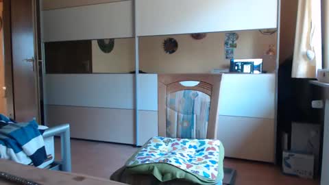 Snapshot of ach471 chatting on 5, 3, 2025 ach471 online show from 5, 3, 2025