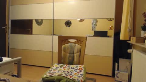 Snapshot of ach471 chatting on 7, 3, 2025 ach471 online show from 7, 3, 2025