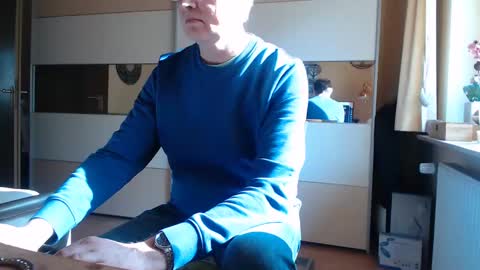 Snapshot of ach471 chatting on 7, 3, 2025 ach471 online show from 7, 3, 2025