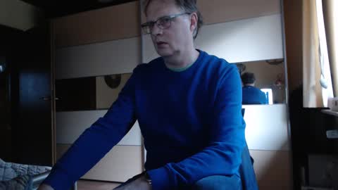 Snapshot of ach471 chatting on 10, 3, 2025 ach471 online show from 10, 3, 2025