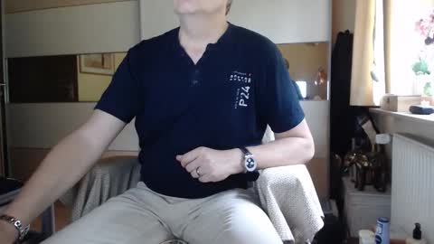 Snapshot of ach471 chatting on 19, 9, 2025 ach471 online show from 19, 9, 2025