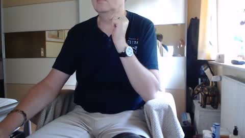 Snapshot of ach471 chatting on 19, 9, 2025 ach471 online show from 19, 9, 2025